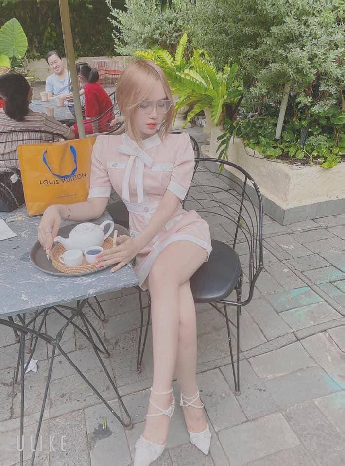 Cháu trai ở nhờ nhà dì làm liều xxx dì từ phía sau và cái kết